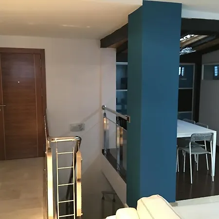 Διαμέρισμα Duplex Corte Ingles *